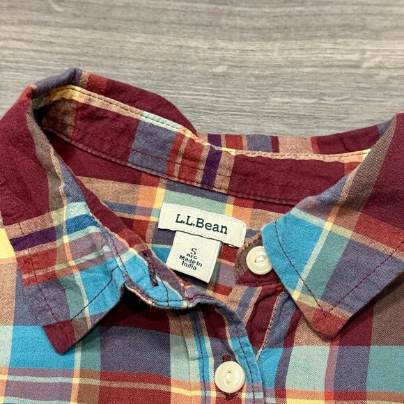 L.L. Bean Women's Plaid Flannel Shirt - Picture 3 of 5